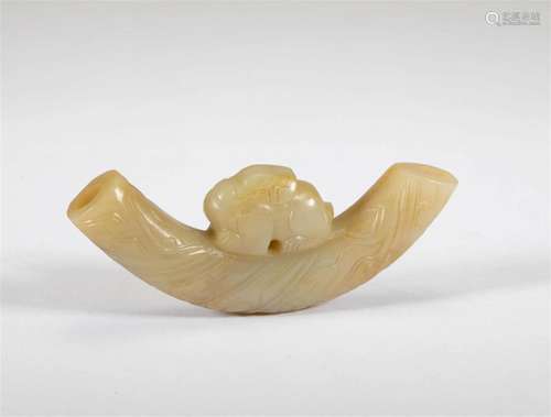 White jade pendant of the Tang Dynasty