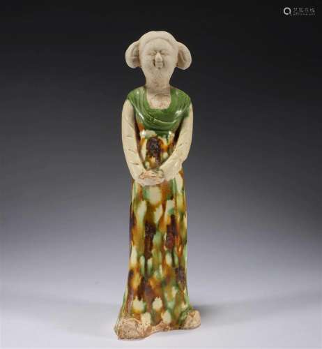 Tri-color female figurines of the Tang Dynasty