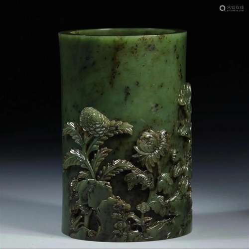 Hotan Jade Penholder in the Qing Dynasty