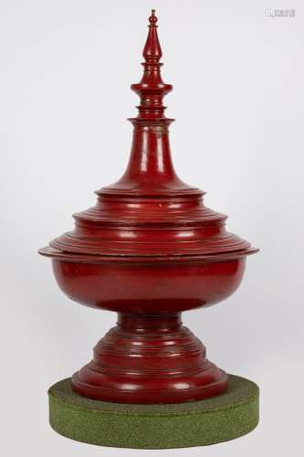 A red lacquer "Shun-Ok" offering vessel. Thailand/...