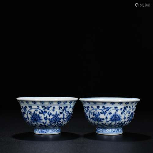 Blue and white tie up branch flowers grain pressure hand cup...