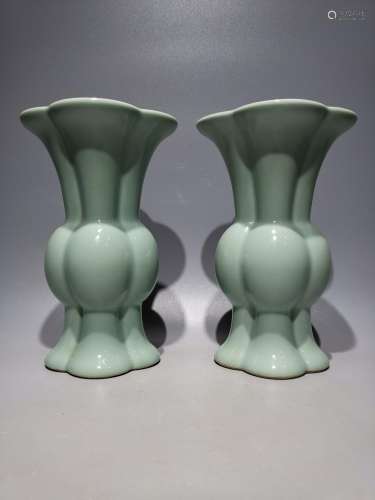 High, pea green glaze flower flower vase with mouth, : 22.3 ...