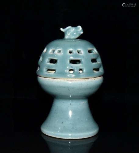Sky blue glaze smoked incense burner x8.5 13.3 cm