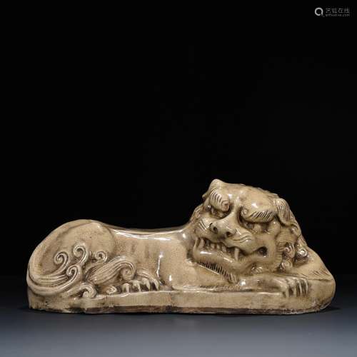 Beiqi phase state kiln celadon lion pillow 20 cm * 40, 2100