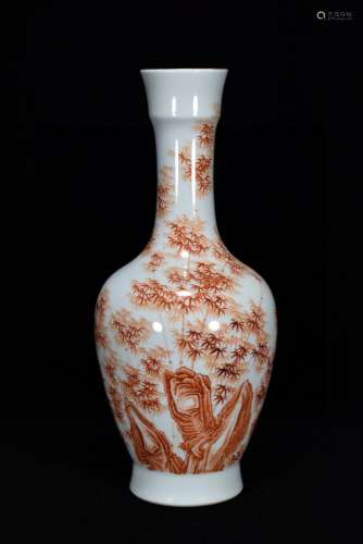 清乾隆矾红釉石竹纹赏瓶