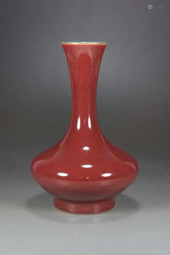 清乾隆霁红釉鎏金口胆瓶