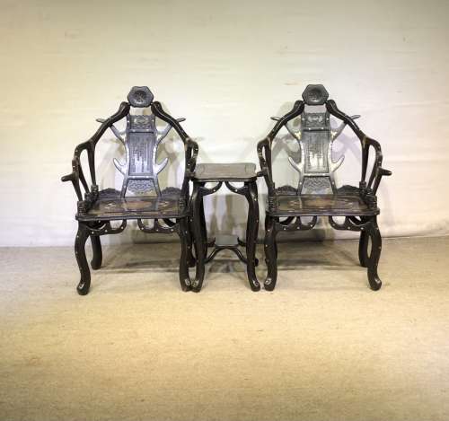 旧藏小叶紫檀包铜镶嵌贝壳鹿角椅子三件套