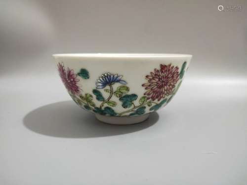 , pastel hand-painted, flower bowls.5.8 CM high, diameter 11...