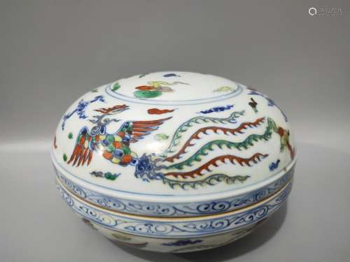 Chenghua, bucket color hand-painted, in extremely good fortu...