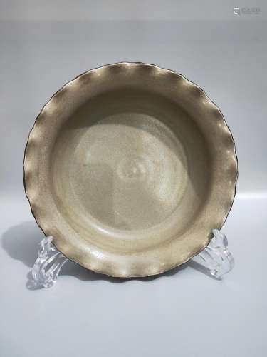 A line of acquisition, kiln sauce glaze plate.5.2 CM high, d...