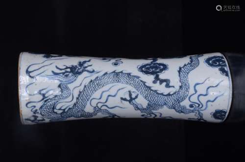 Blue and white porcelain dragon pattern pillow;30 x10x10. 5;...