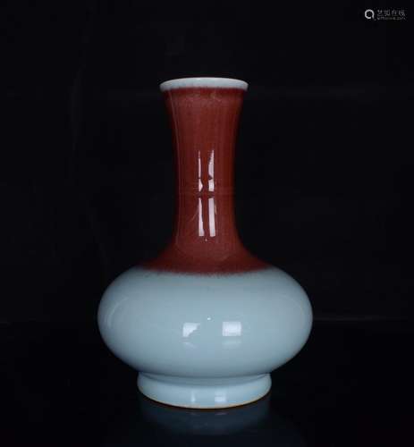 Powder green kiln offering red glaze flat belly bottle;28 x1...