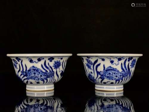 Blue and white fish grain pressure hand cup 5.2/9.6.56700890...