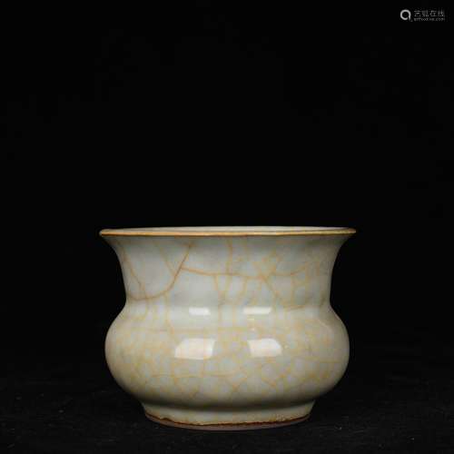 Kiln in white glaze slag bucket antique collection 191115 an...