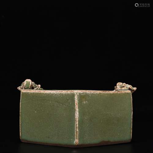 Longquan celadon plum green glaze therefore dragon six-party...