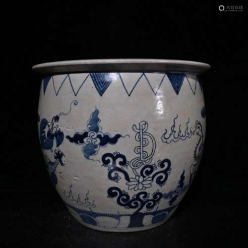 Blue and white longfeng cylinder (20.5 x 24 cm)