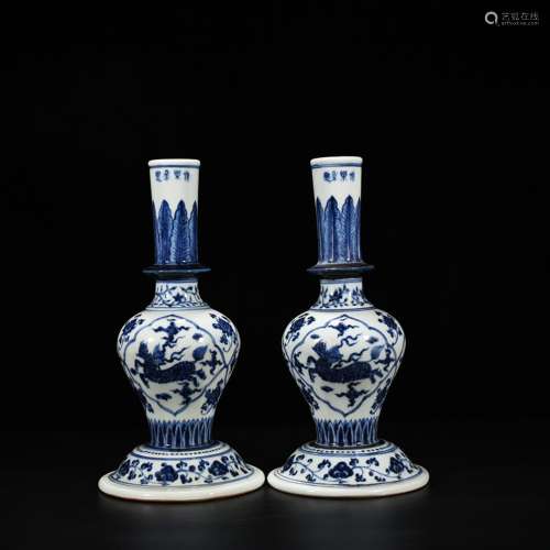 Blue and white dew kylin grain bottle candlestick 30 * 14 18...