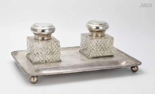 George V silver presentation desk stand with two cut glass i...