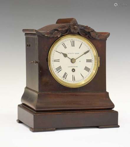 Victorian mahogany-cased single-fusee clock