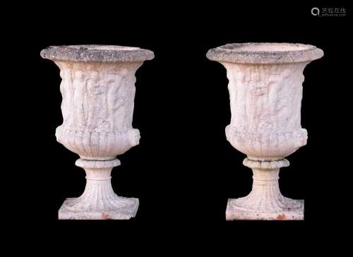 Pair of reproduction urns