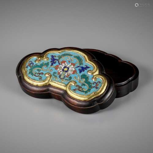 A CLOISONNÉ AND ZITAN ‘RUYI’ BOX AND COVER, 18TH CENTURY