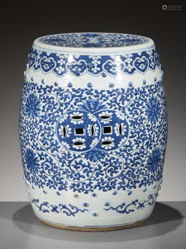 A BLUE AND WHITE BARREL-FORM GARDEN STOOL, QING DYNASTY