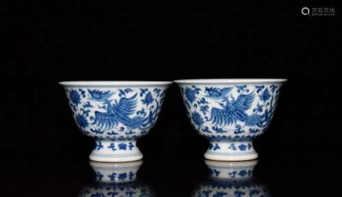 Chenghua red blue and white longfeng tire goblet of a pair o...