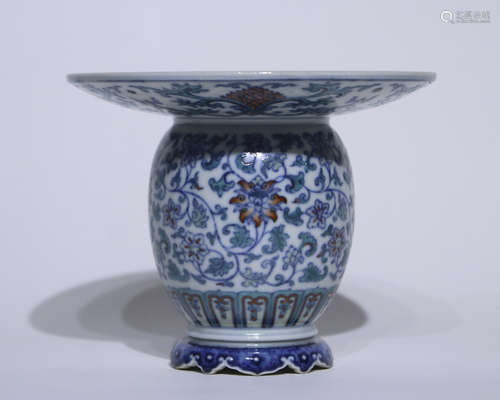 A DouCai vase