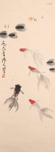 吴作人 金鱼 纸本设色立轴