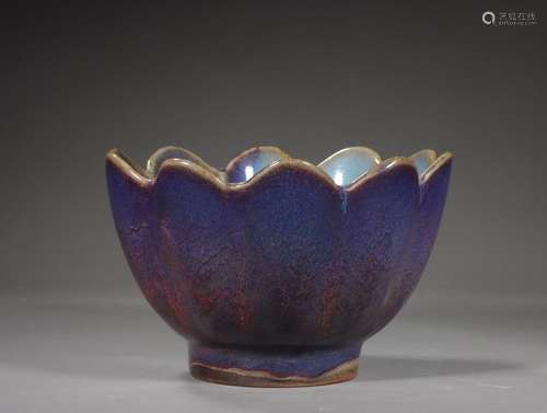 Lotus, jun porcelain bowlSize, 11.5 x19cm