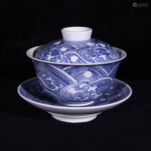 Blue and white wavy lines only accommodate three GaiWanCha l...