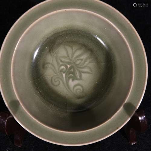 Big longquan celadon plum green glaze hand-cut bound lotus f...