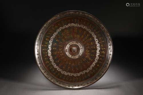 Bronze mirror of gold or silverSize: 36.5 * 2 cm weighs 4440...