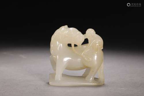 Hetian jade seal hou furnishing articles immediatelySize: 5....