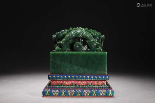 Hetian jade dragon NiuYinSize: 9.7 * 10 * 8.5 cm weighs 1605...