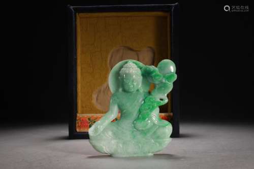Emerald Buddha likeSize: 8 * 8.5 * 1.3 cm weighs 145 g.