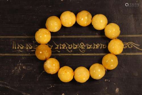 Ruyi beeswax hand catenary, intaglio, full of honey yellow c...