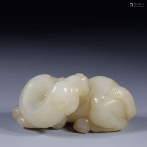 Hetian jade the camel6.2 cm long, 3.8 cm wide. 3 cm tall. We...