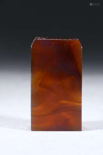 : amber sifang printing material.Size 3.1 x1.8 x5.5 cm 32 g