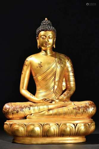 A Fine Gilt-bronze Figure of Buddha