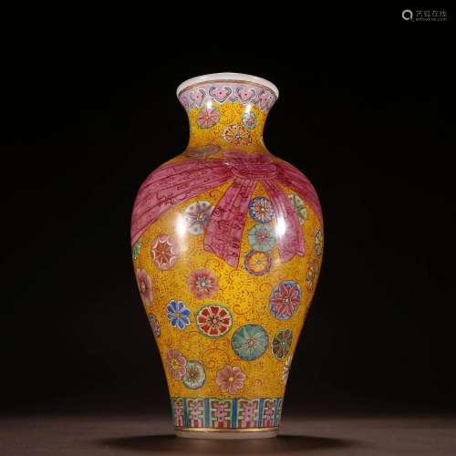 A Fine Glass Vase