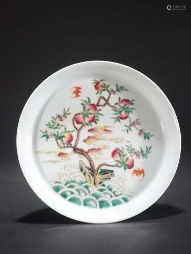 A Fien Famille-rose 'Fu Shou' Plate