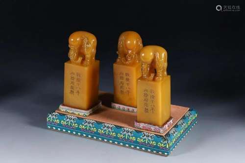 THREE CHINESE TIANHUANG STONE SEALS WITH 'ELEPHANT' ...