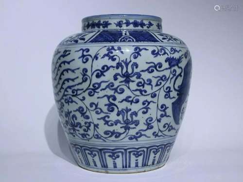 CHINESE BLUE-AND-WHITE JAR DEPICTING 'PHOENIX'