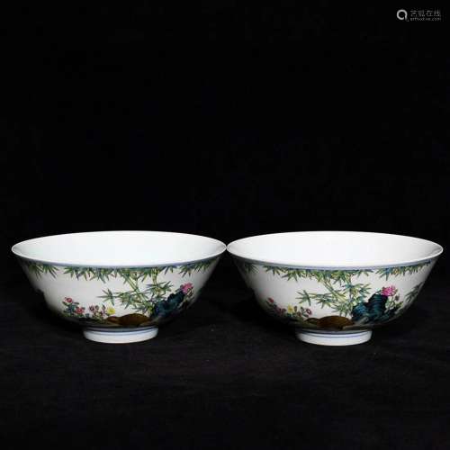 CHINESE FAMILLE-ROSE BOWL DEPICTING 'BIRD AND FLOWER'...