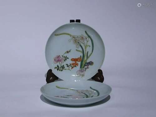 TWO CHINESE FAMILLE-ROSE CHARGER DEPICTING 'FLORAL',...