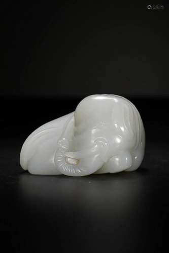 CHINESE HETIAN JADE ELEPHANT