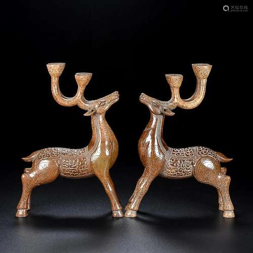 CHINESE HETIAN JADE DEER-FORM CANDLE HOLDER