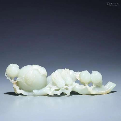 CHINESE HETIAN JADE RUYI SCEPTER WITH CARVED 'PEACH AND ...