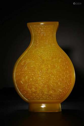 CHINESE GLASS VASE WITH CARVED 'DRAGON', 'QIANLO...